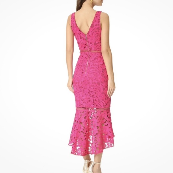 NICHOLAS Azalia Floral Lace Trumpet Hem Dress in Fuchsia Size 4 - Picture 2 of 12